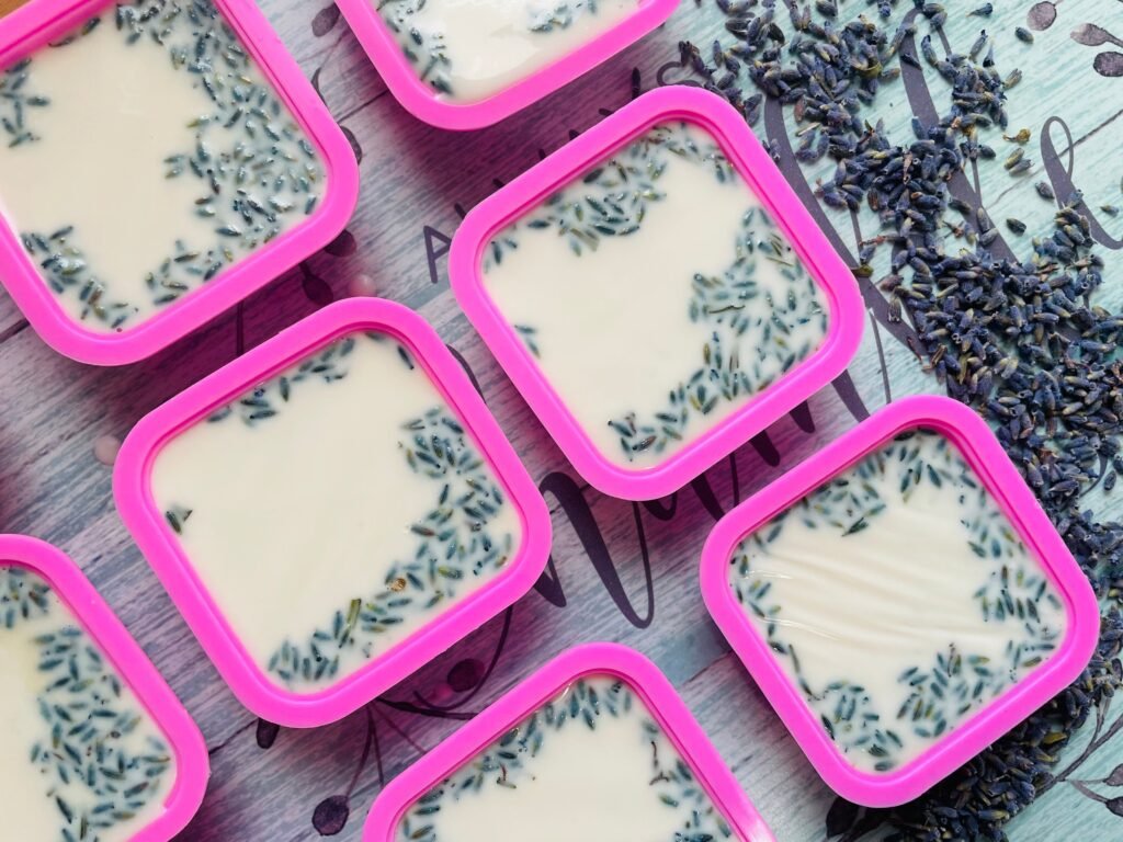 Cómo hacer moldes de silicona caseros: guía completa con métodos caseros y profesionales